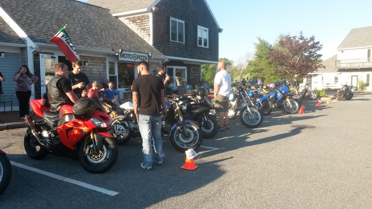 Moto Pizza Sandwich-3